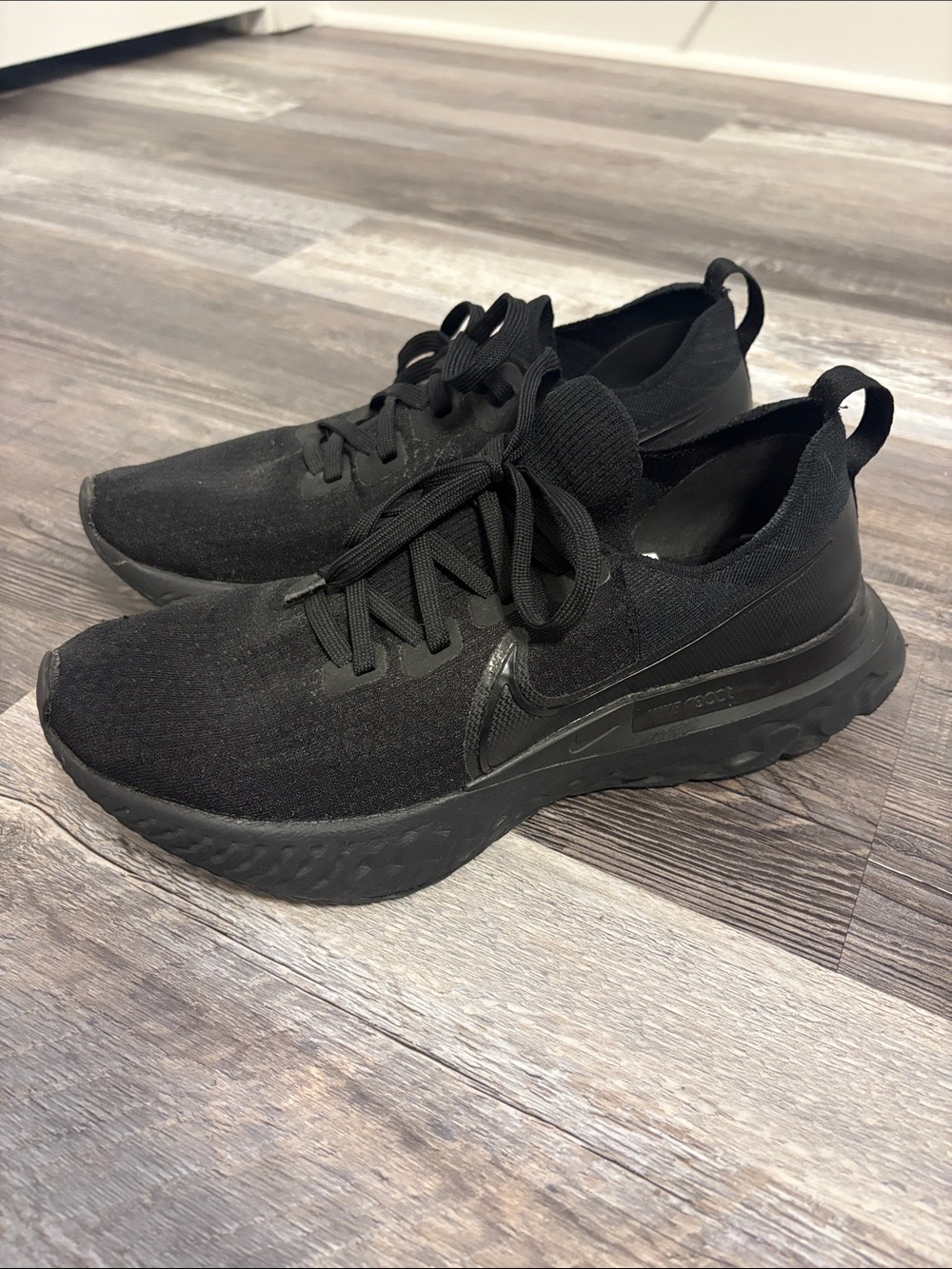 Nike React Running / Training Sneakers (like new)